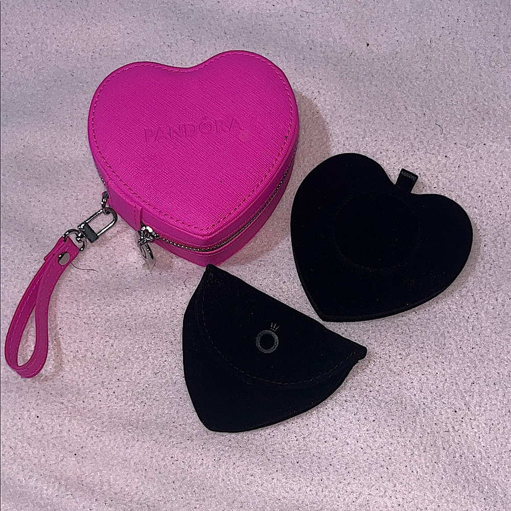 🩷Pandora Heart Shaped Velvet Lined Jewelry Box Removable Inserts Shocking Pink